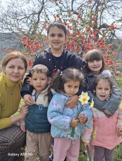 1 - ДГ Мир - Каменари, Елена